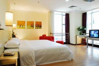 �齫�����ĵ���Ƶ���й���ýҵ����ʿ��������������ռ䡱...